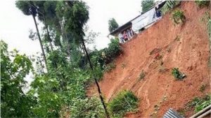 landslide-pahiro