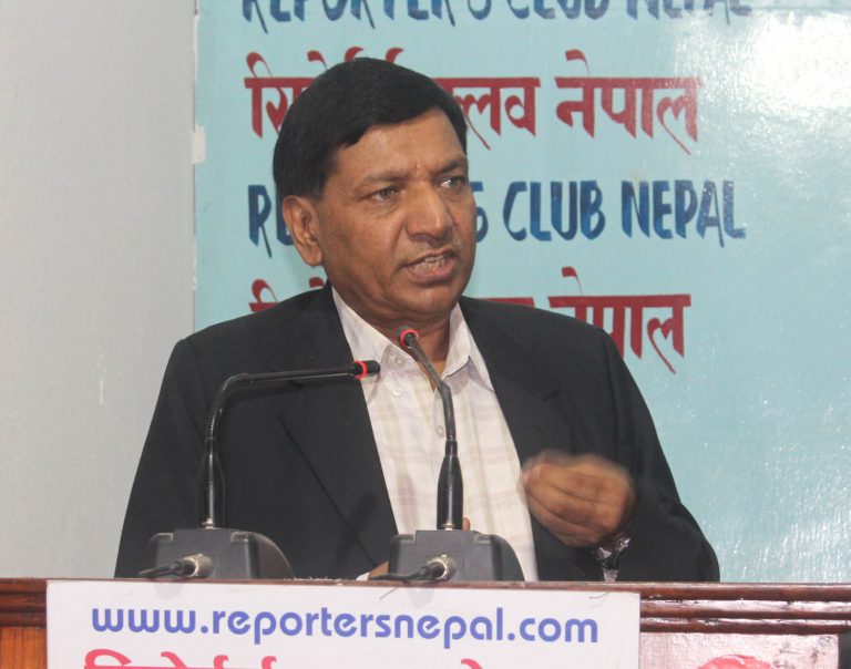 नेपालमा लगानी भित्र्याउन सम्मेलनको सदुपयोग गर्नुपर्छ : डा. खनाल ...